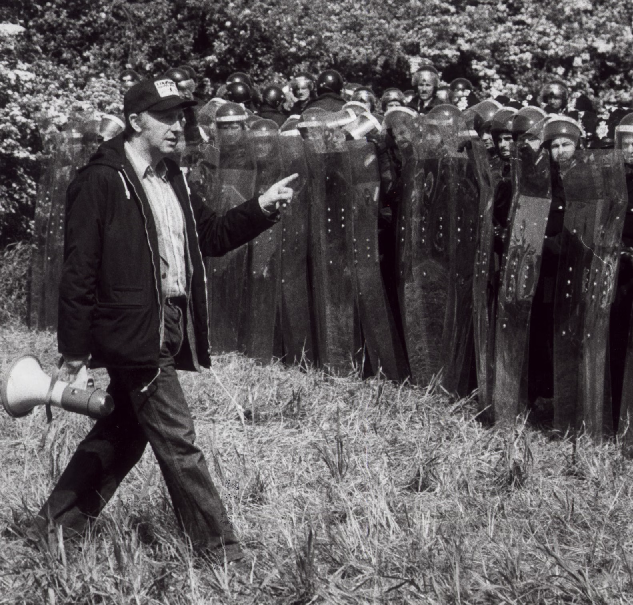 Government announces an enquiry into police violence at Orgreave