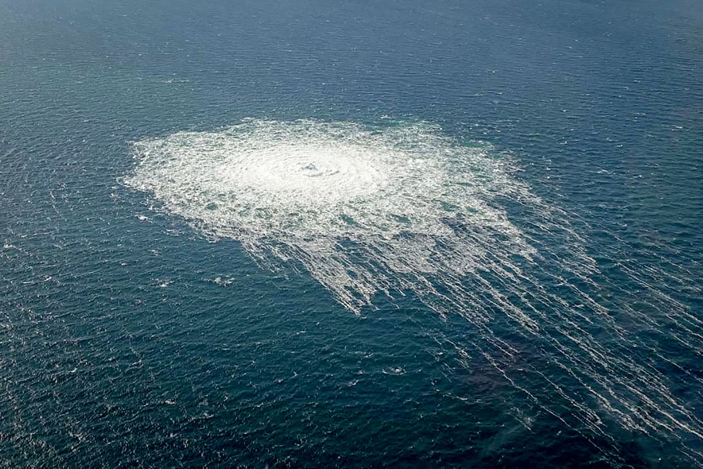 Nord Stream escaping gas on sea